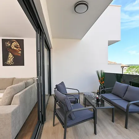 Apartments Aldo Trogir Exterior photo