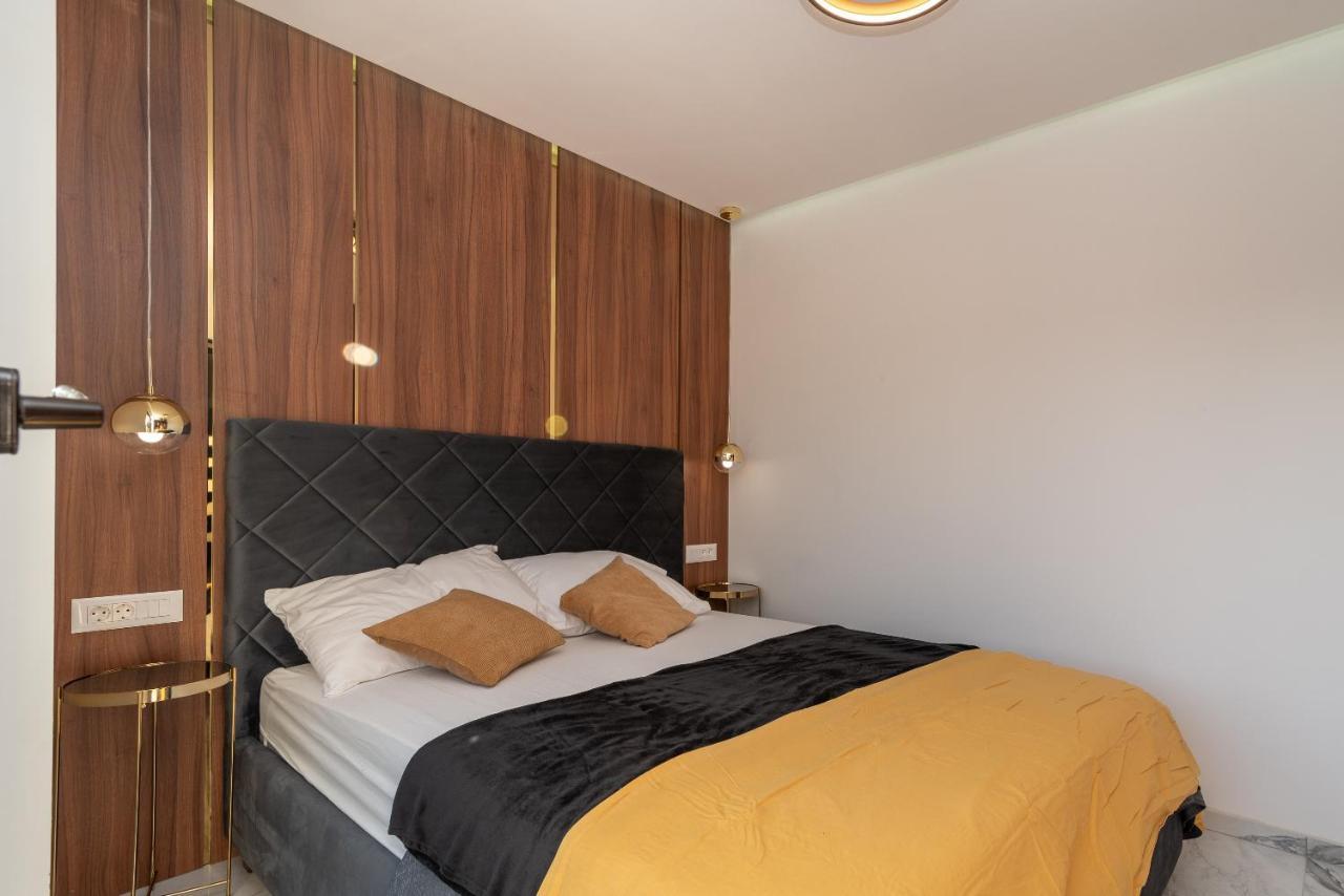 Apartment Aldo Trogir