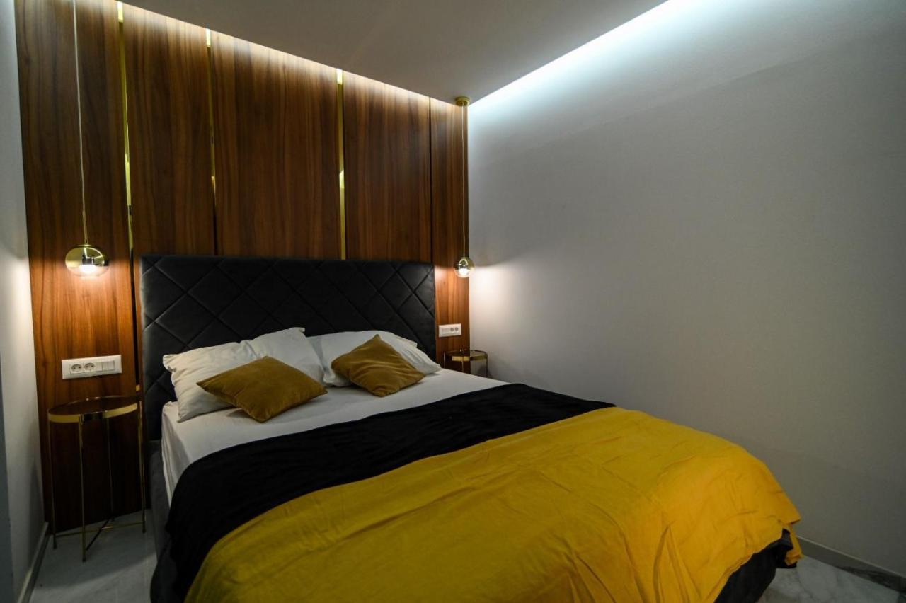 Aldo Apartment *