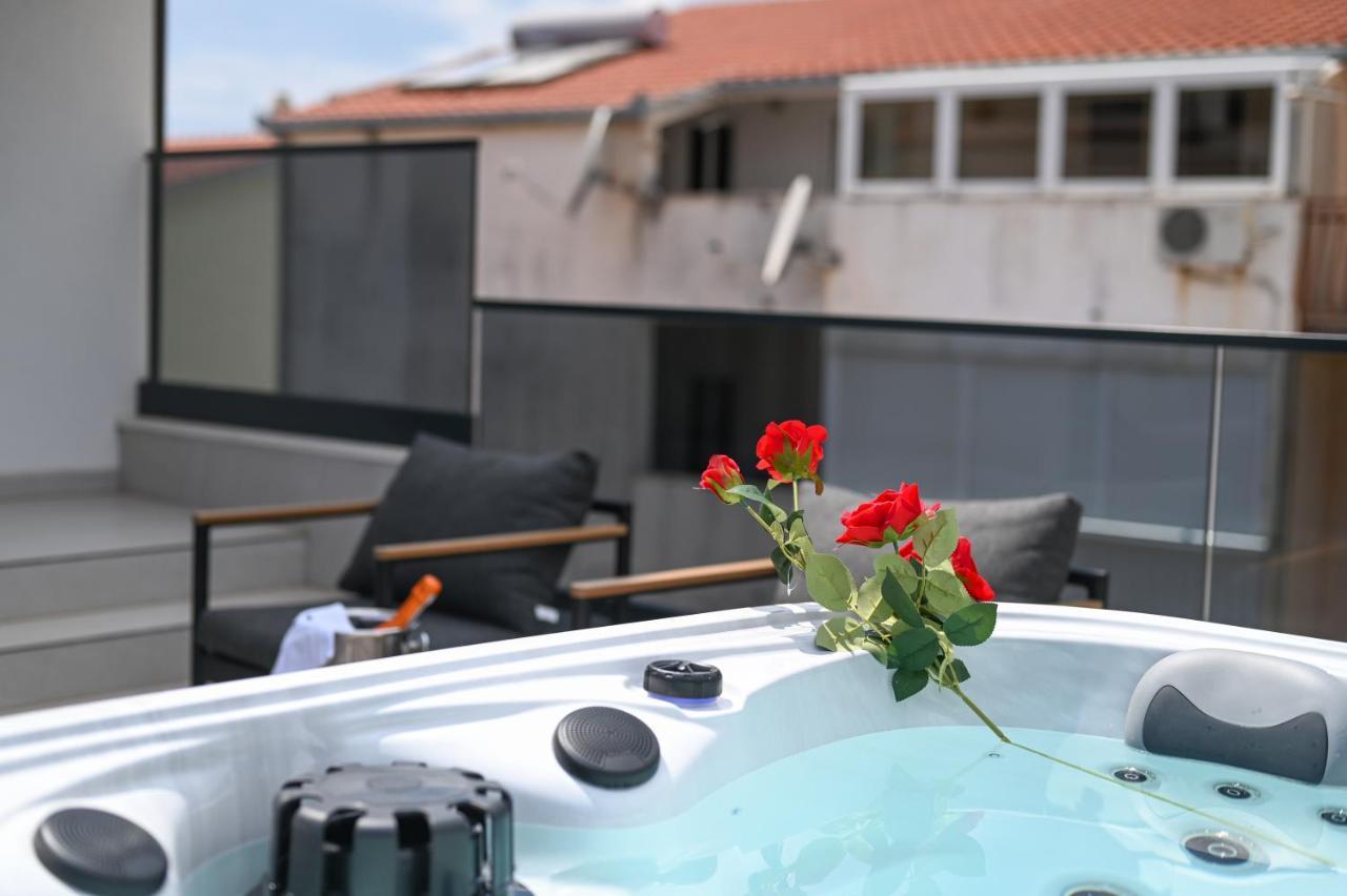 Apartment Aldo Trogir